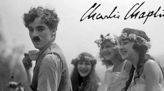 Antiteza foto! Povestea celei mai triste fotografii, cu unul dintre cei mai veseli actori: Charlie Chaplin, cu câteva săptămâni înainte să moară