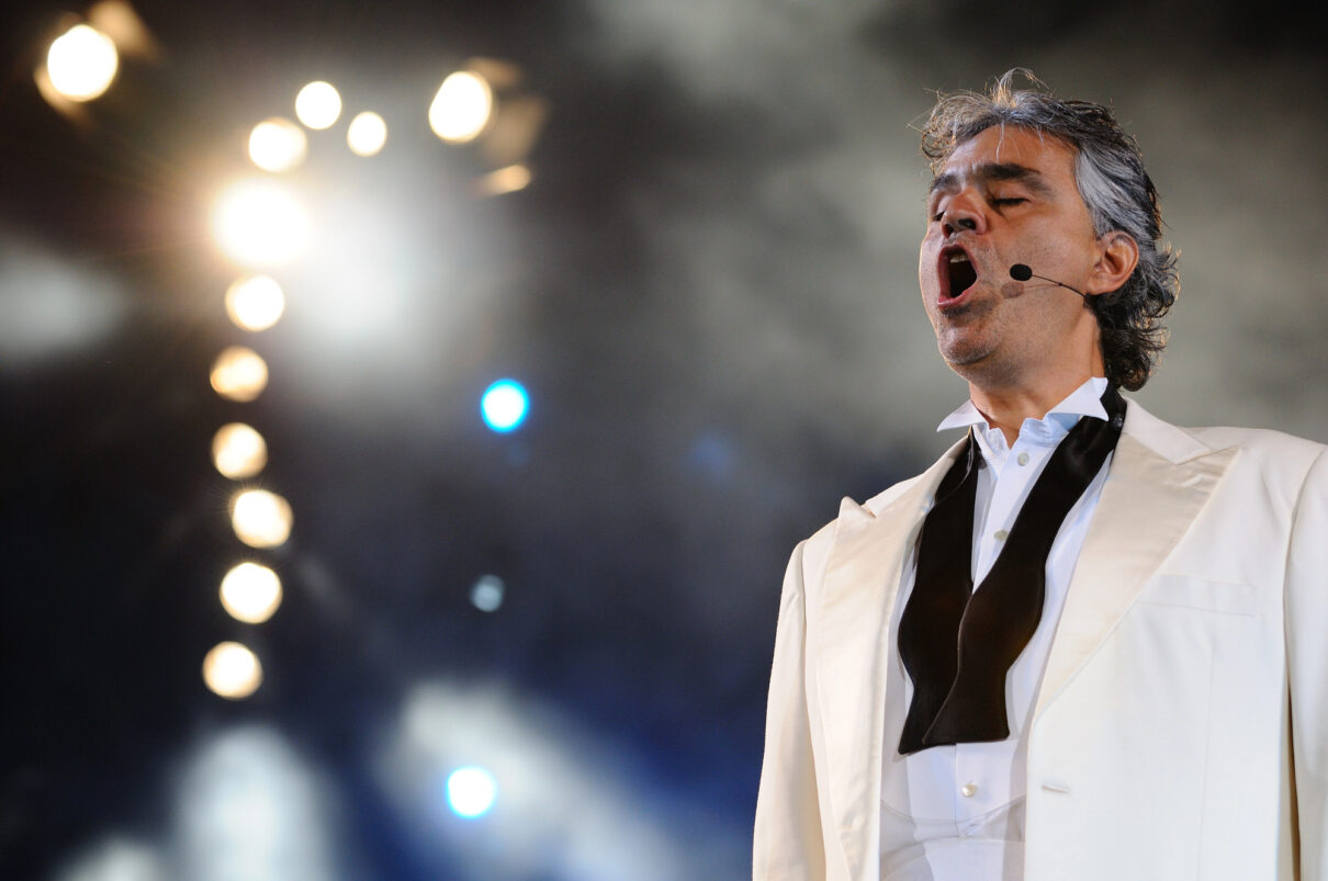 Cum a orbit Andrea Bocelli?