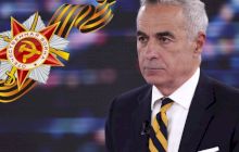 Fabulos! Ce simbolizează cravata purtată de Călin Georgescu în studioul televiziunilor?